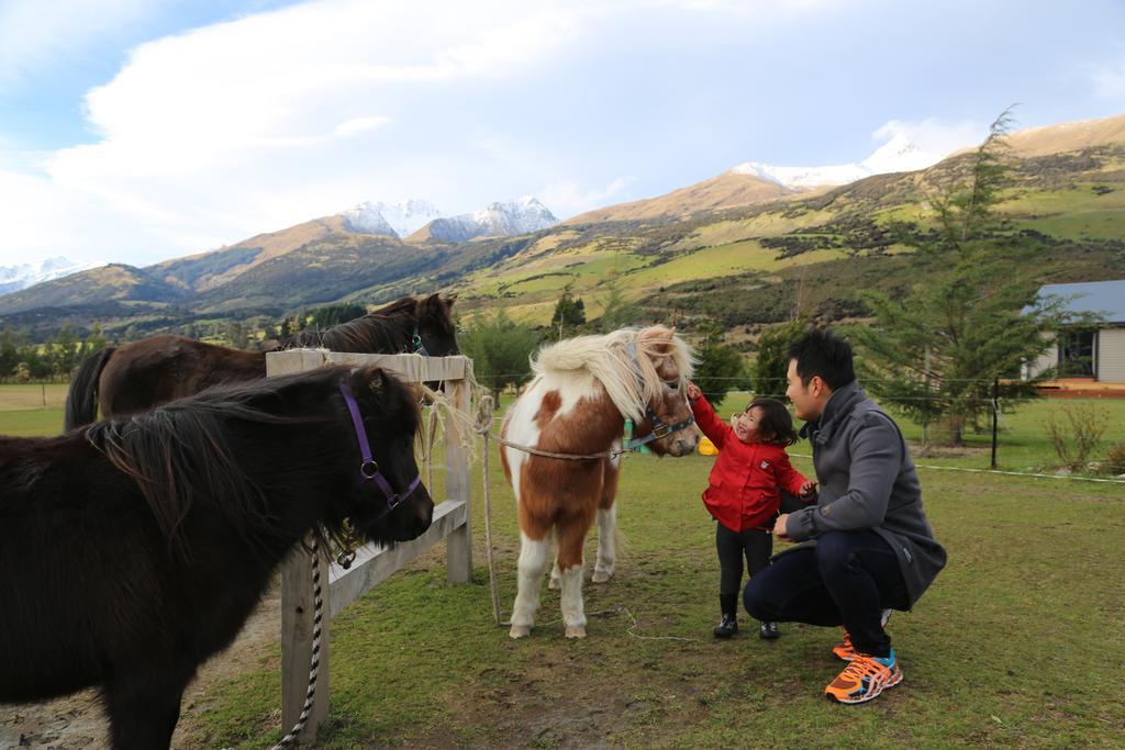 Glenorchy Peaks Bed And Breakfast Bagian luar foto