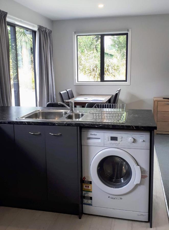 Glenorchy Peaks Bed And Breakfast Bagian luar foto